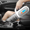 apiladora manual Vacuum cleaner in car