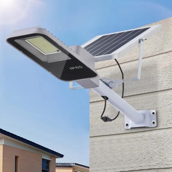 lampara Solar-powered LED Streetlights With Rechargeable Batteries And 360-degree LED Panels, Durable Plastic Semi-recessed Outdoor Garden Lighting.
